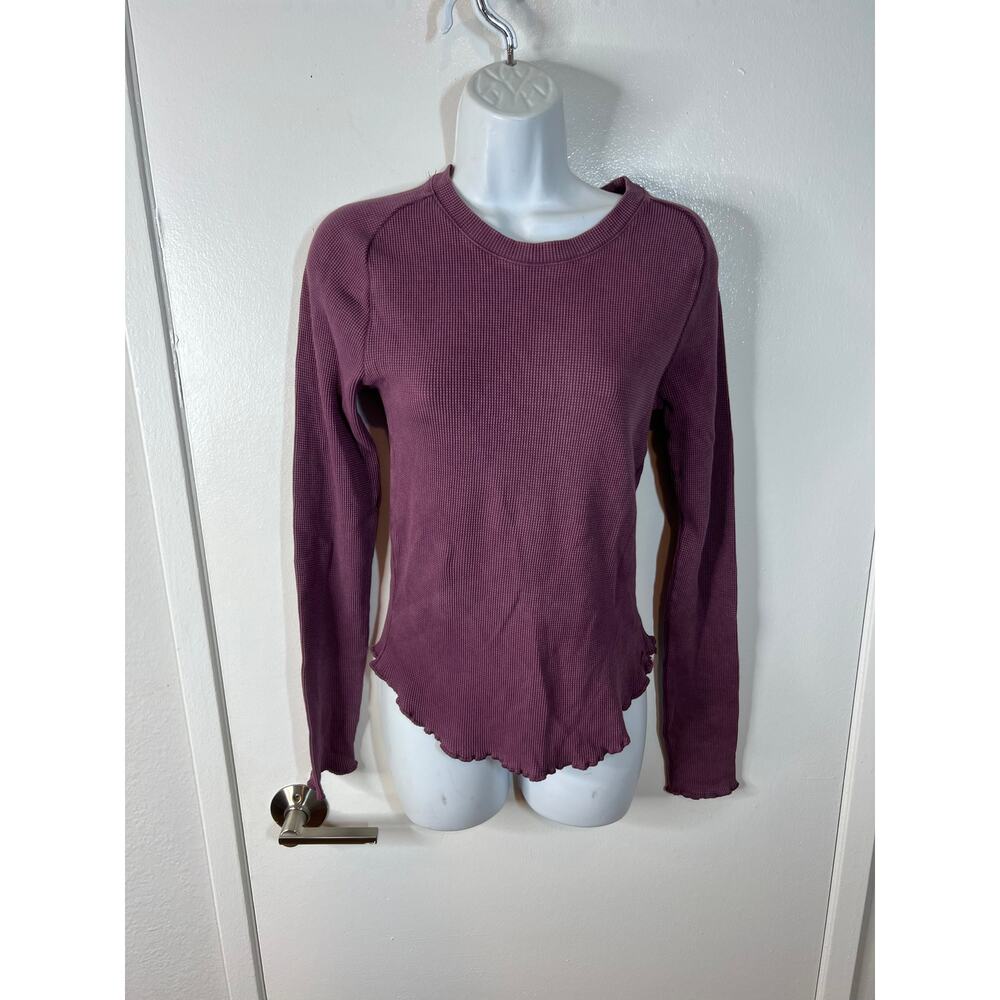 We The Free Women Crew Neck Long Sleeve Thermal Shirt Scallop Hem Purple~ Size M